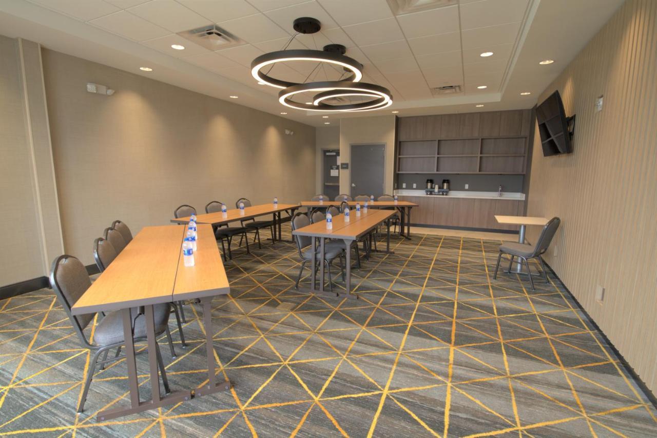 Holiday Inn & Suites - Hopkinsville - Convention Ctr By Ihg Buitenkant foto